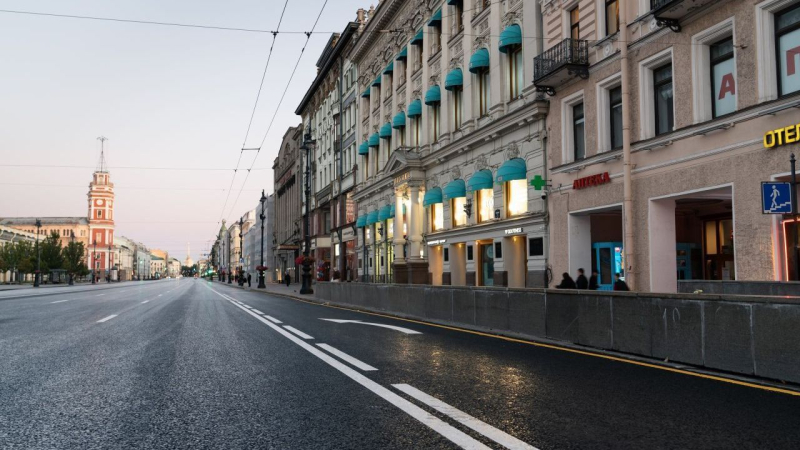 Лето задержалось в Петербурге