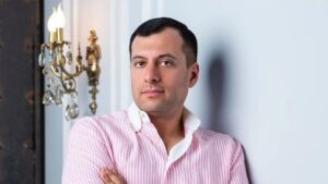Находившийся в федеральном розыске экс-чиновник Борис Авакян задержан в Петербурге