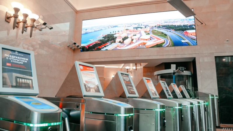 Названа причина массового сбоя при оплате проезда в метро Петербурга