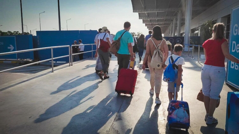 Окно в Европу захлопнется? ЕС хочет ужесточить визовые правила для россиян