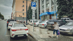 Парковка у дома за ползарплаты: что ждет москвичей в спальных районах