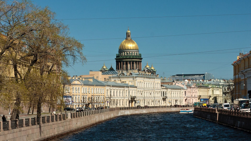 Петербург попал в список бюджетных направлений для отдыха в октябре