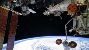 США отправили космический грузовик к МКС
