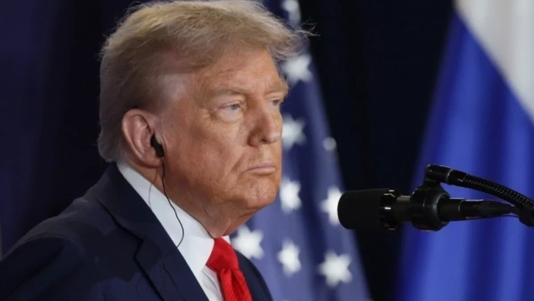 В США атаковали вертолет с Трампом на борту лазерной указкой