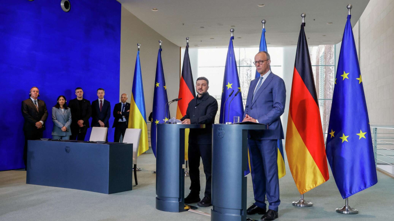 Мерц: Зеленскому придется уступить России, чтобы открыть путь в Европу