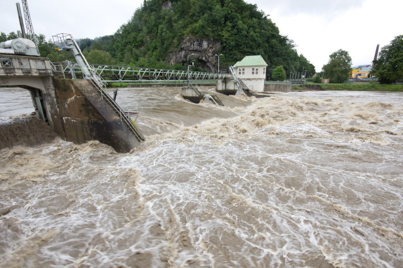 Трагедии с дамбой в Дагестане можно было избежать: Вот, что придумали наши инженеры