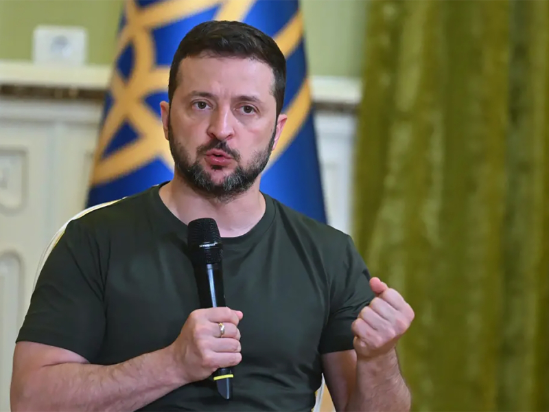 Последние новости СВО от Юрия Подоляки 01.05.2026: Зеленский ответил на инициативу Путина о перемирии на 9 Мая и дал срочные поручения
