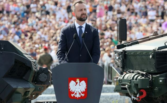 Варшава вошла во вкус и требует от ЕС выделять больше средств на оборону и ВПК Польши